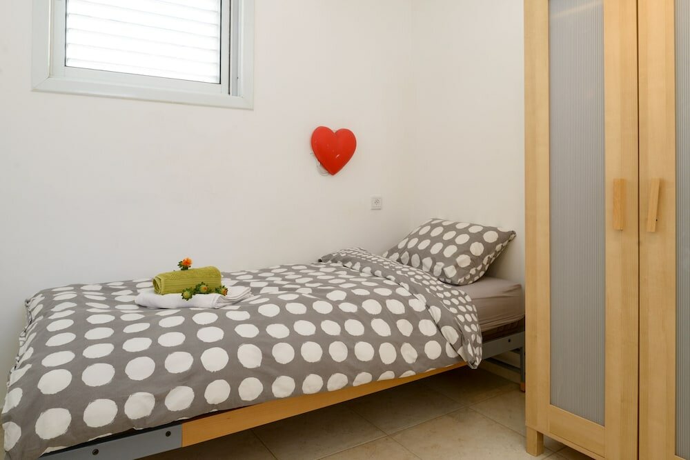 Фото Penthouse & Terrace near Hilton by FeelHome