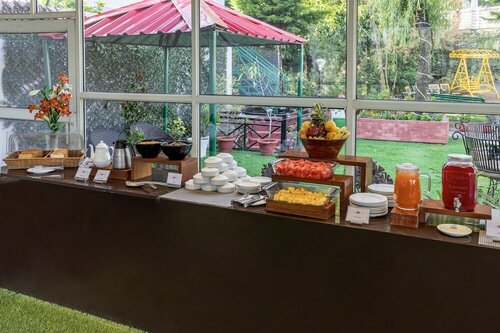 Внешний вид отеля Country Inn Maple Resort Chail в Чайле, фото 5