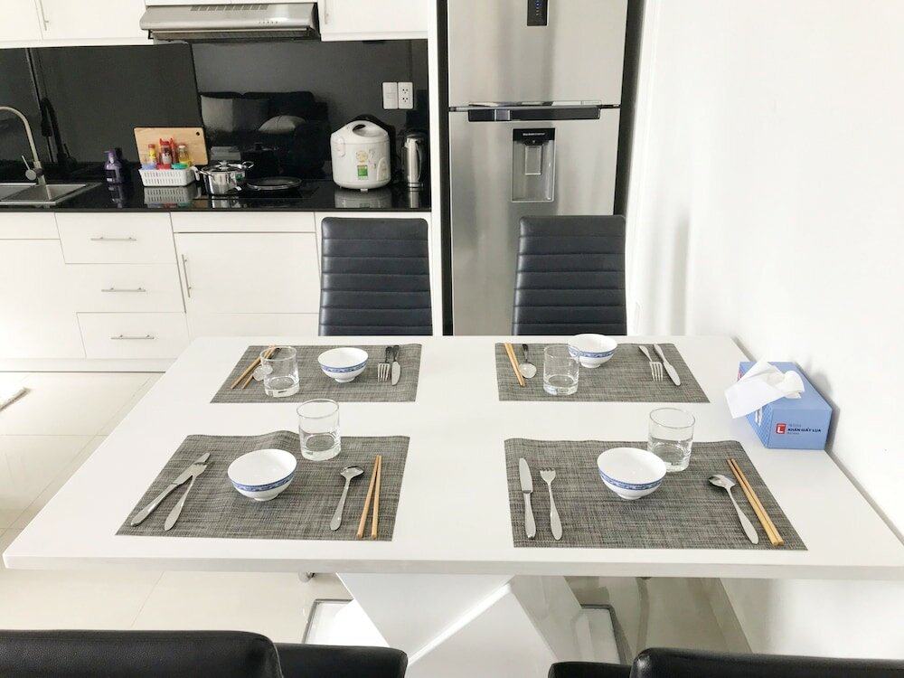 Фото Sunrise City 2br Sw Pool 20th