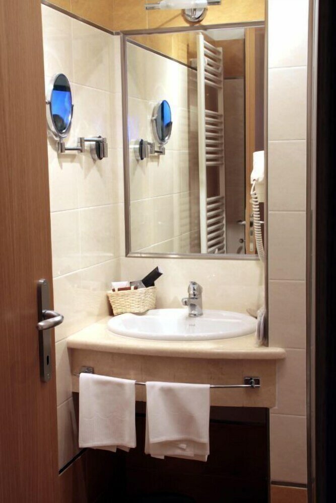 Фото Hotel Ristorante Nido d'Aquila