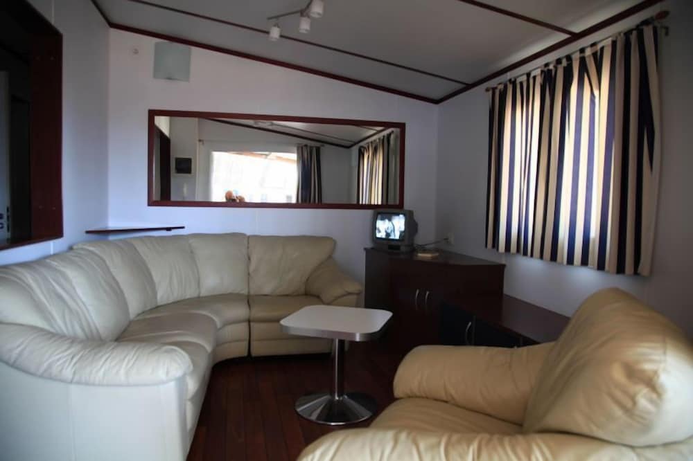 Фото Happy Camp in Camping Villaggio Thurium