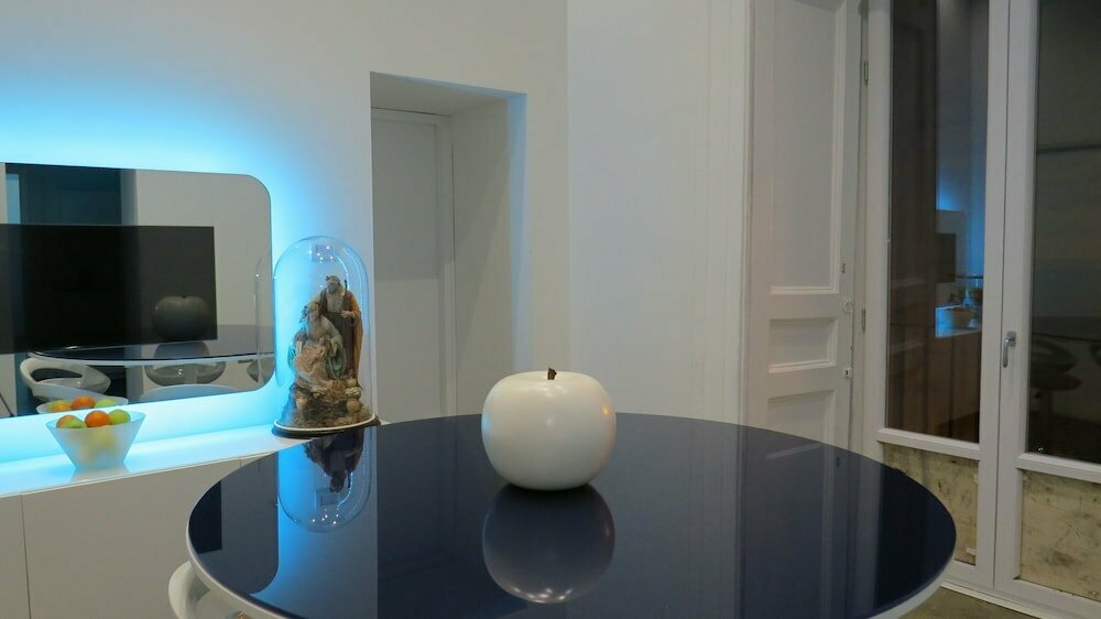 Hotel Italianway - Chiatamone 26, Naples, photo