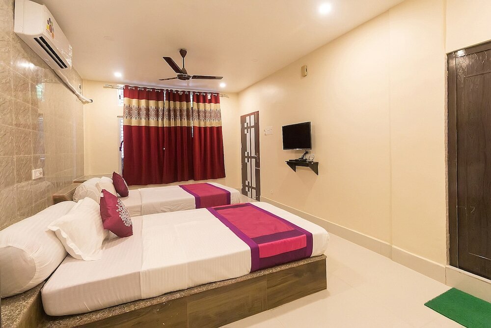 Фото Hotel Om Regency