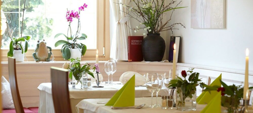 Фото Hotel Mair am Turm