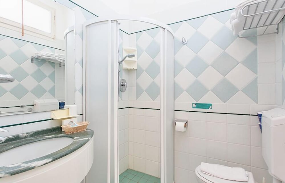 Фото Hotel Dolce Vita Cesenatico