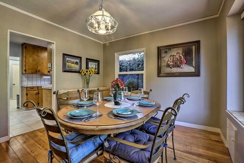 Гостиница Great Bay Area Home, 12 Mi to Downtown San Jose! в Саннивейле