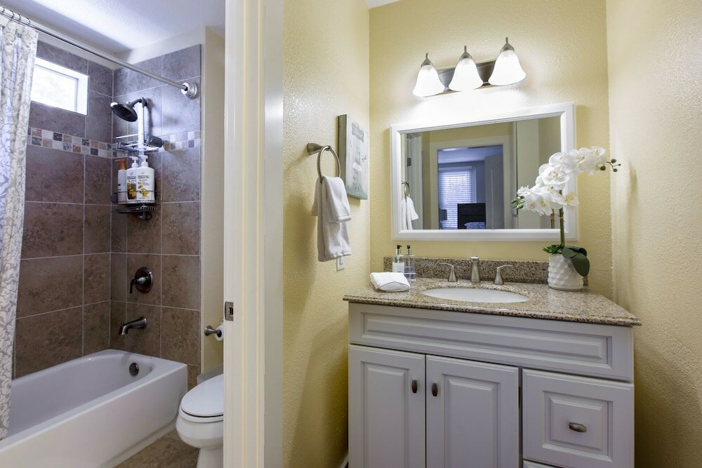 Фото Marbella Lane Triplex San Jose