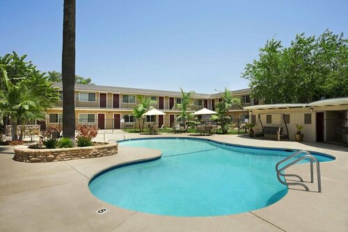 Гостиница Travelodge by Wyndham Santa Maria в Санта-Марии