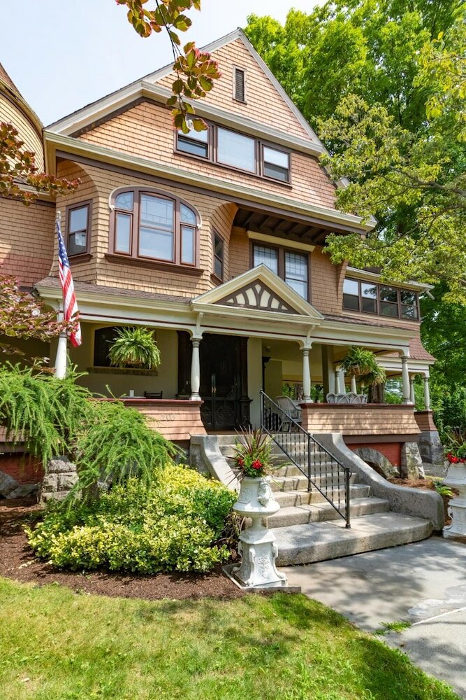 Фото Saratoga Dreams B&b