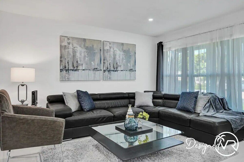 Фото Newly Renovated 3br Home with Hot tub