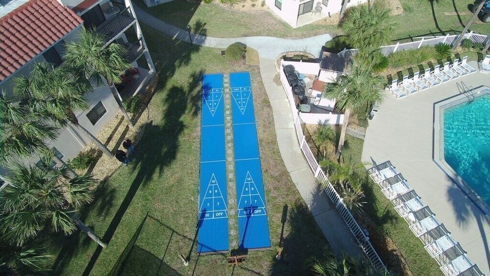 Фото Pet Friendly, 2 Bedroom, 2 Bath - Ocean Village Club P19