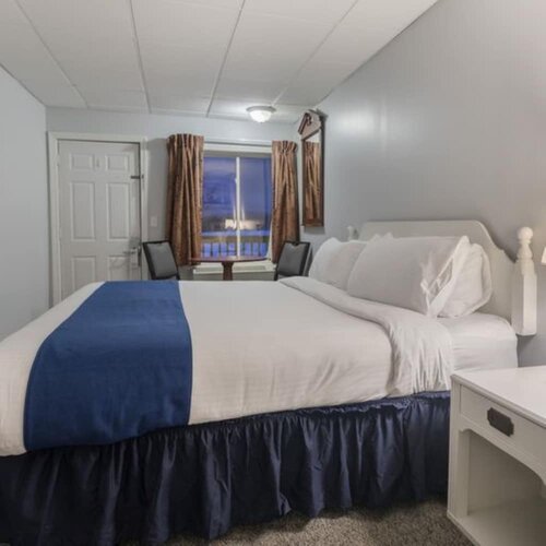 Гостиница Winnisquam Lake Inn в Лаконии