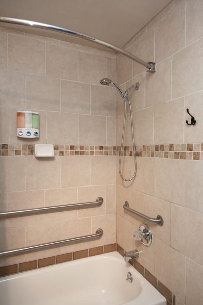 Фото Anchor Pointe Inn