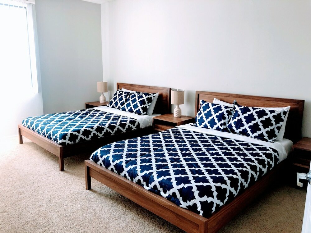 Фото Luxury Suites - Heart of Beverly Hills