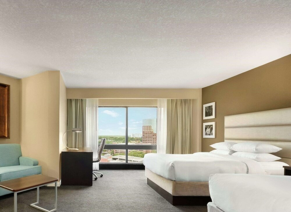 Фото DoubleTree by Hilton Hotel Orlando Downtown