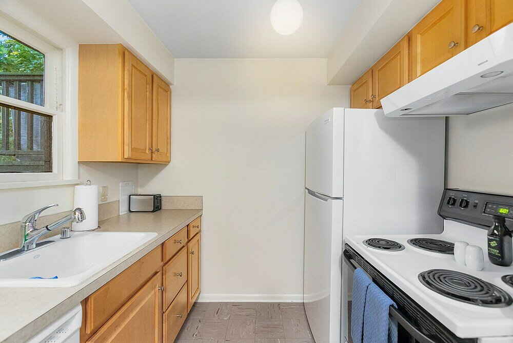 Фото Seattle's Peach Crow 87 Walkscore