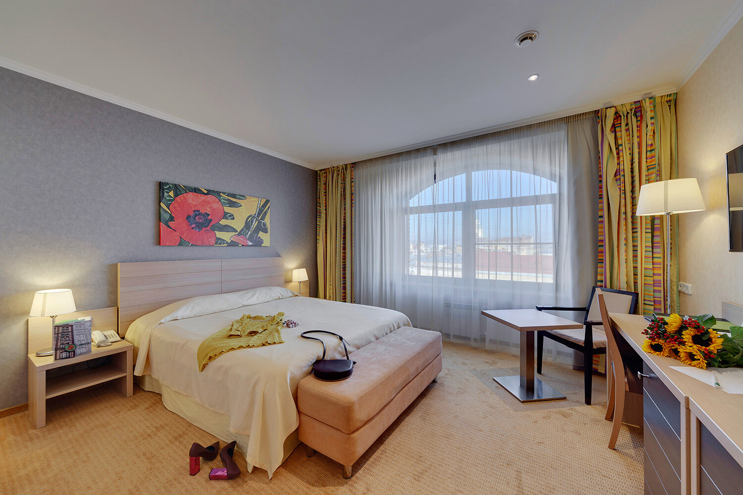 Фото отеля 1