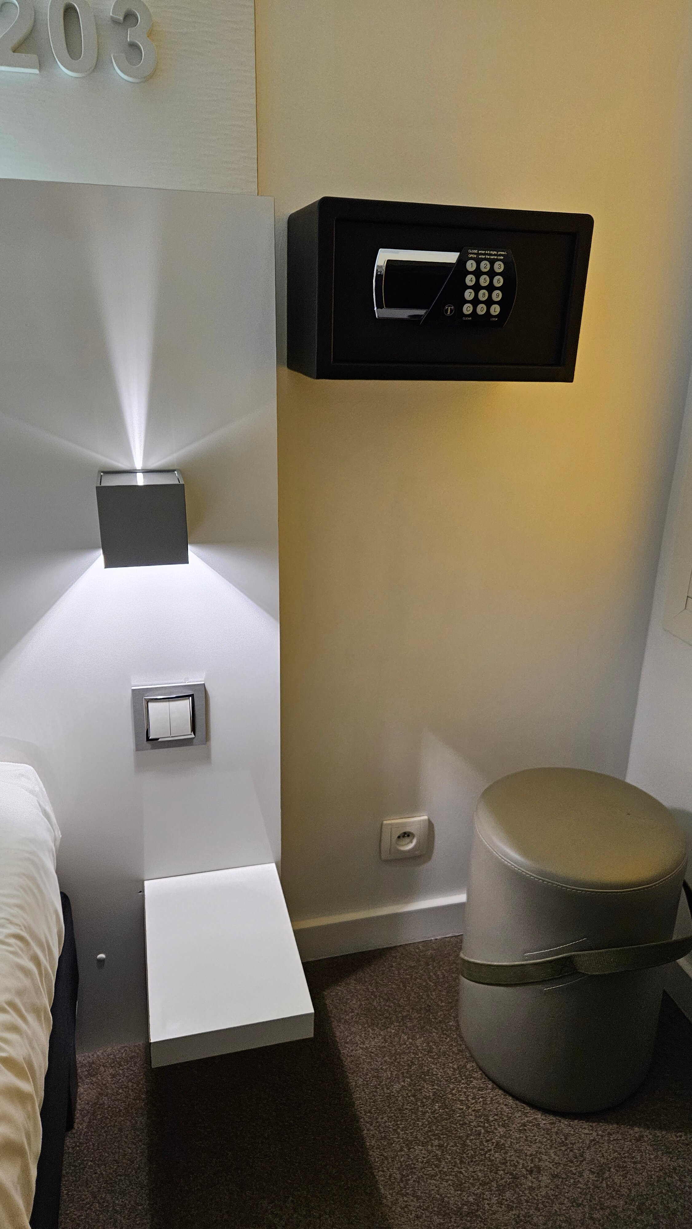 Фото Ibis Styles Menton Centre