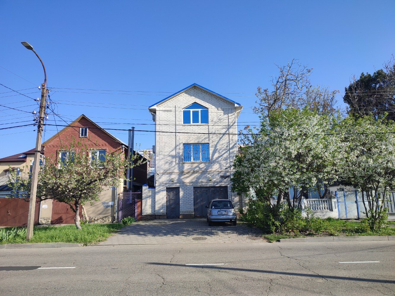 Фото Семейный на Трудящихся