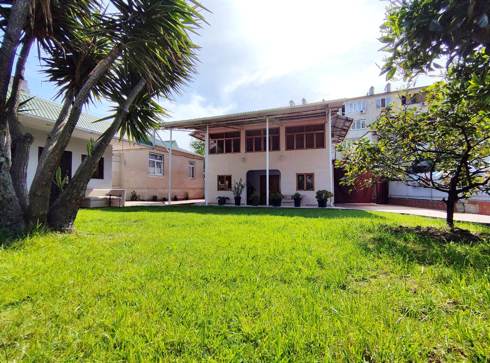 Фото Гостевой Дом на Адыгаа 97