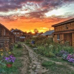 Гостиница Alexander Beketov's Guesthouse в Усть-Баргузине