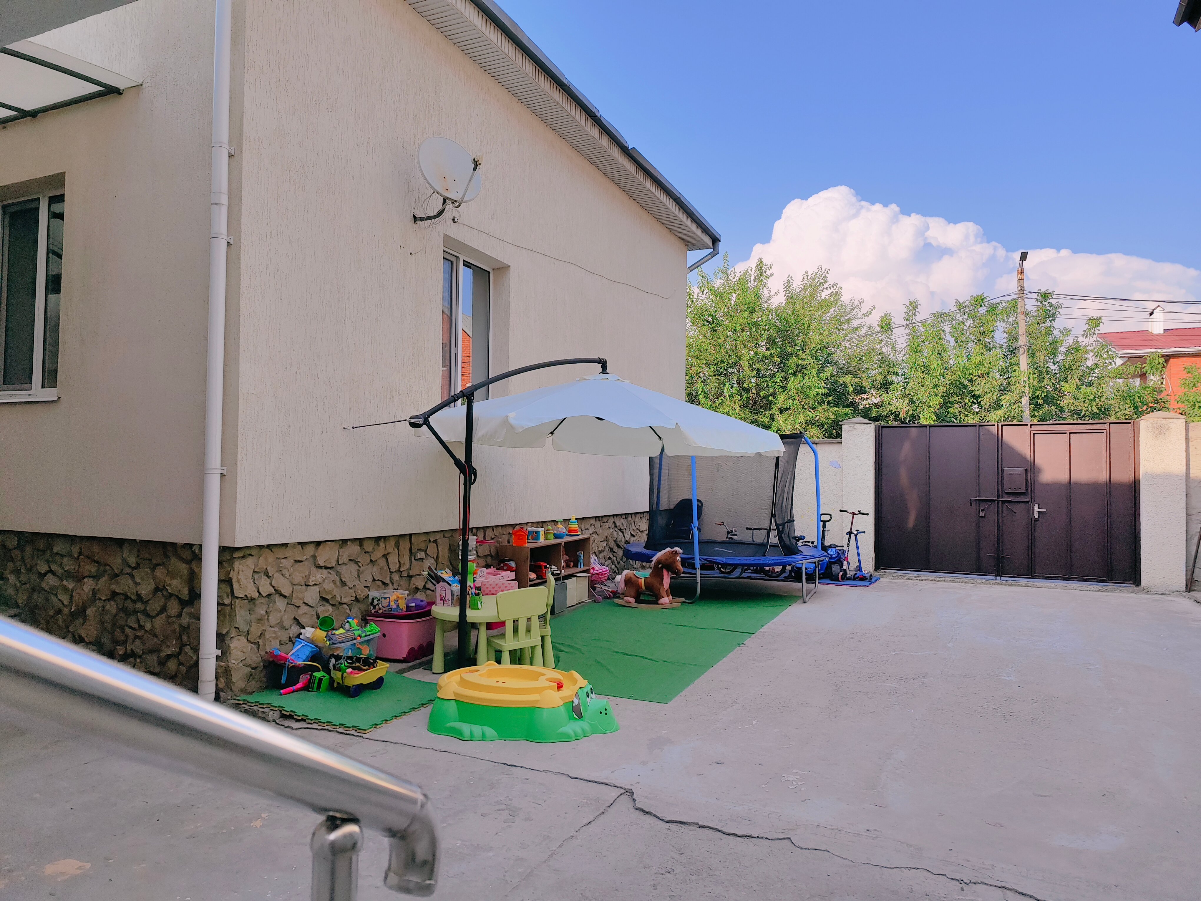 Фото Малинка