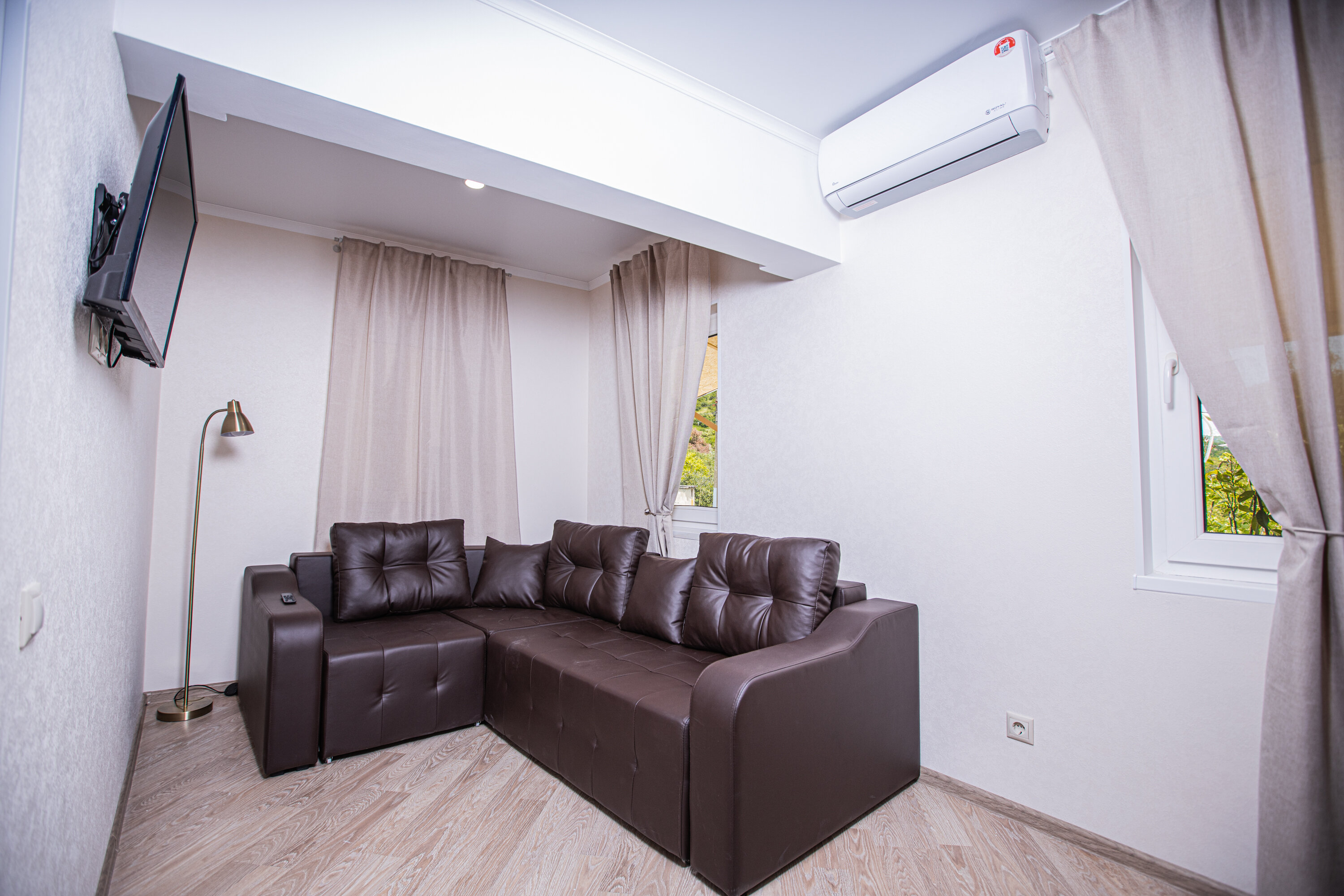 Фото Домик у моря