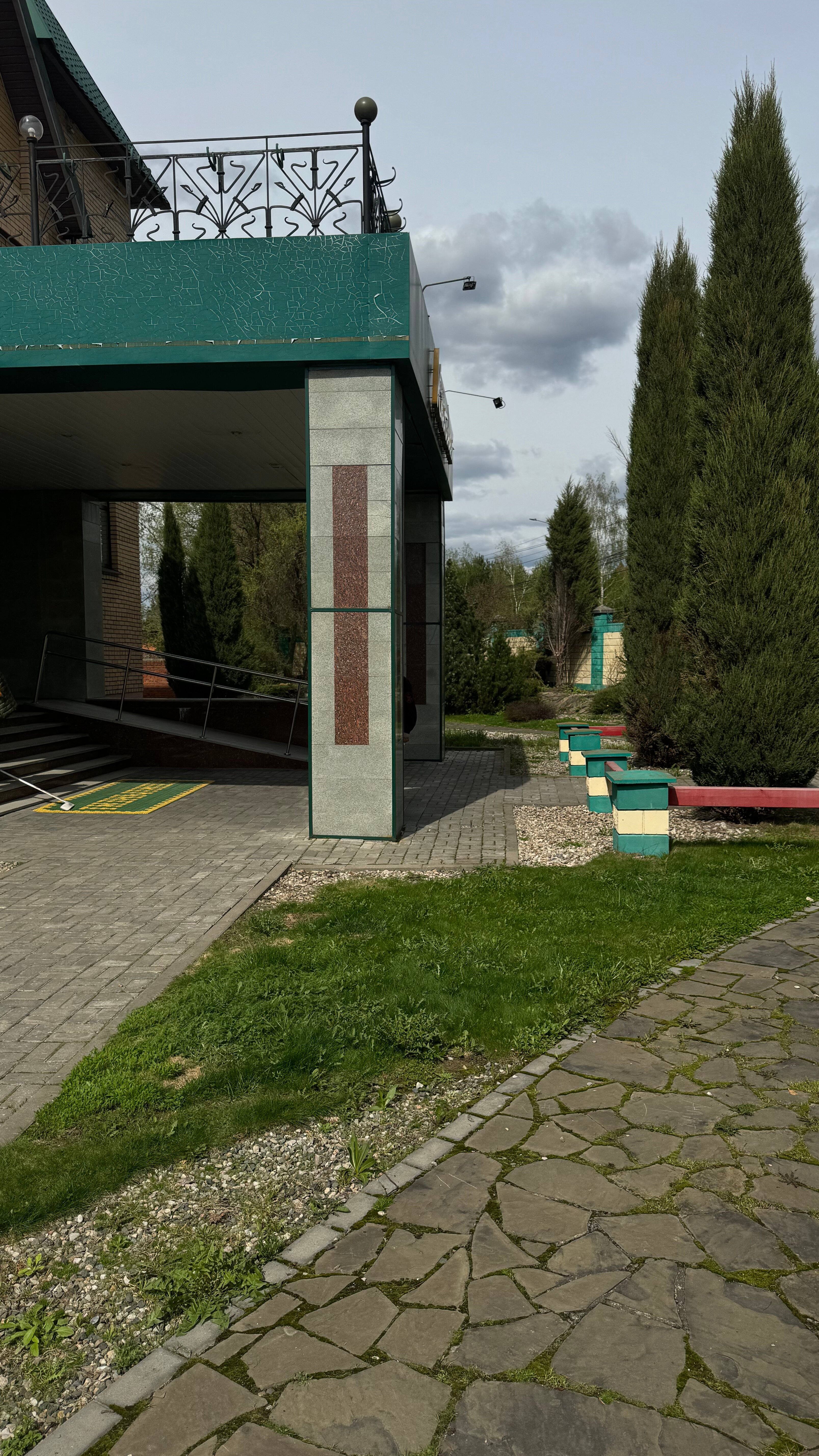 Фото Континент