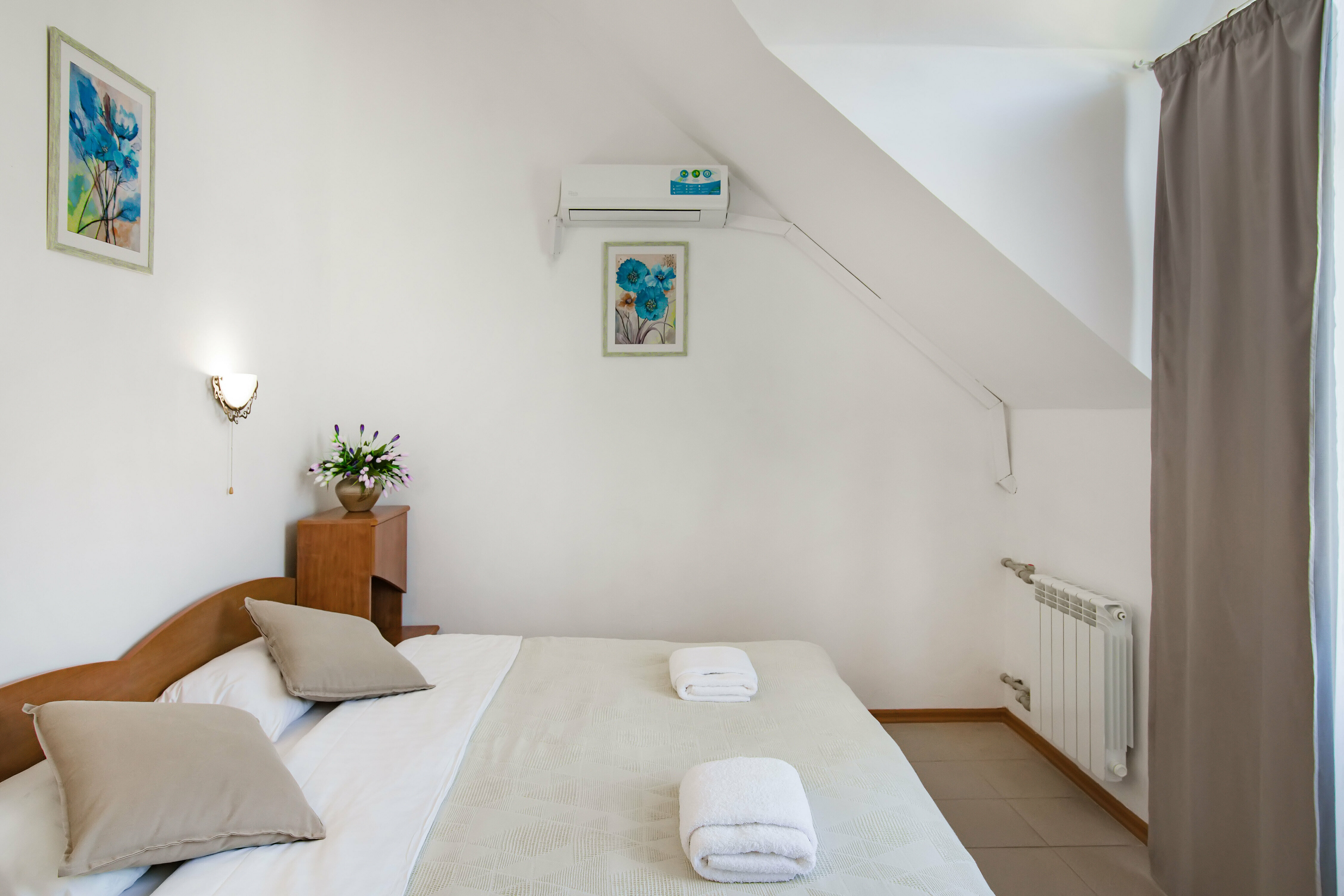 Фото Grand Crystal Group