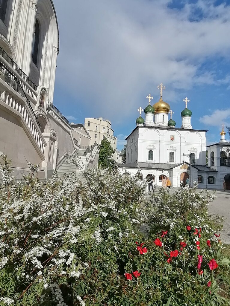 Православный храм Церковь Сретения Владимирской иконы Божией Матери, Москва, фото