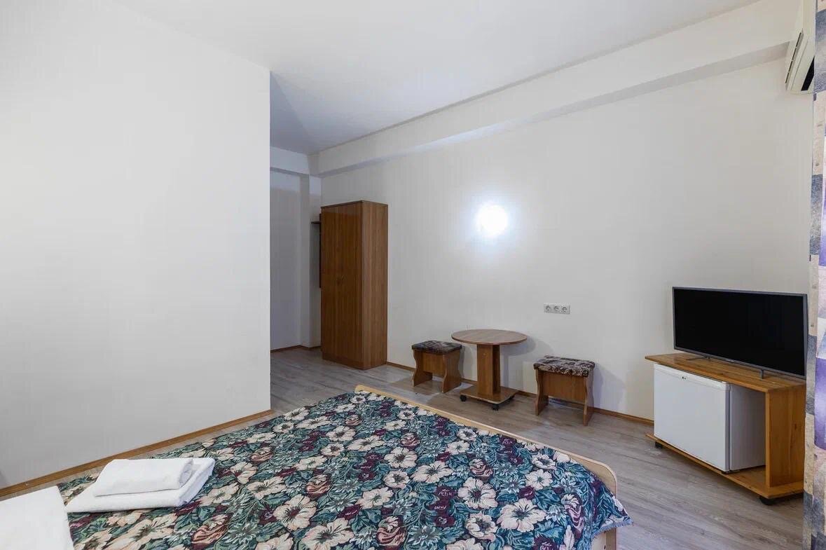 Фото Светлый Аллама групп