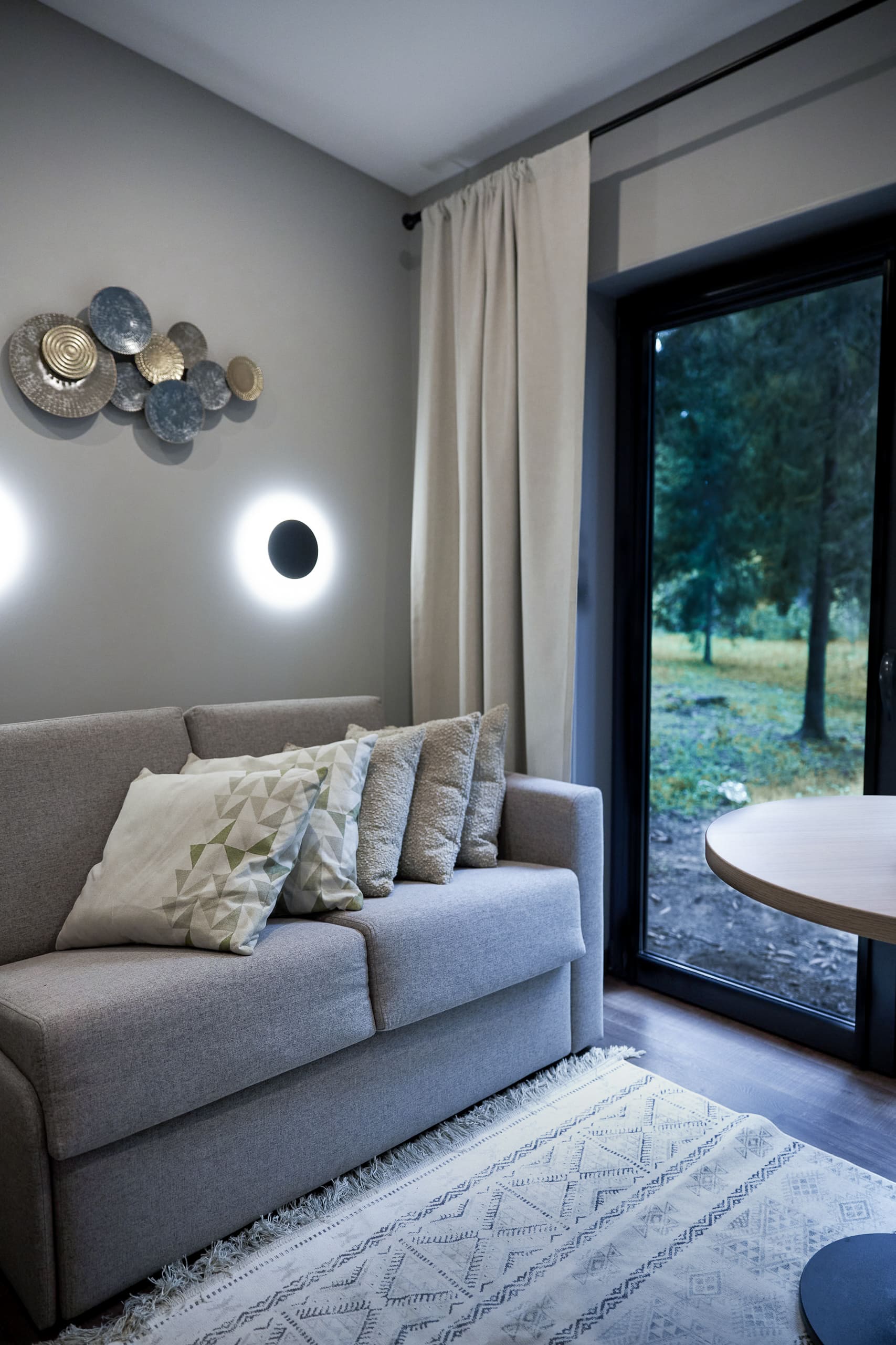 Фото Нешалаши