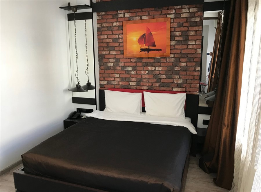 Фото Ломоносов