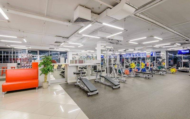 4 fitness shop sale