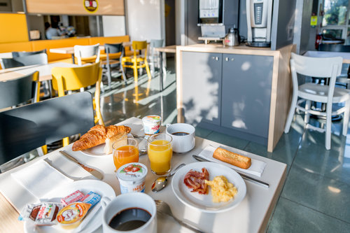 Гостиница B&b Hotel Bordeaux Lac Sur Bruges