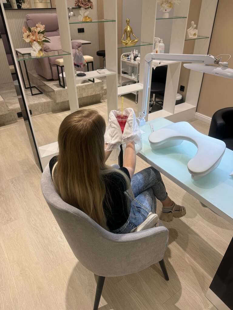 Beauty salon Backstage, Astana, photo