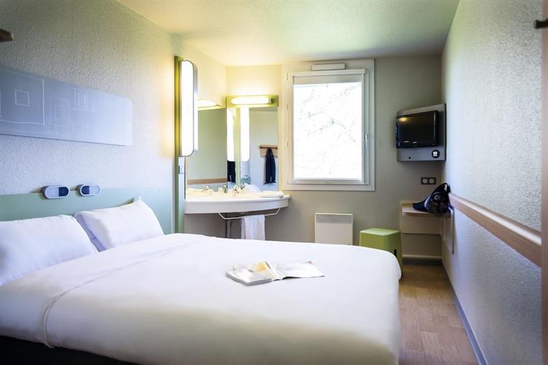 Фото Ibis budget Courbevoie Paris la Defense 1