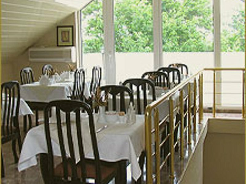 Фото Karat Inn Hotel