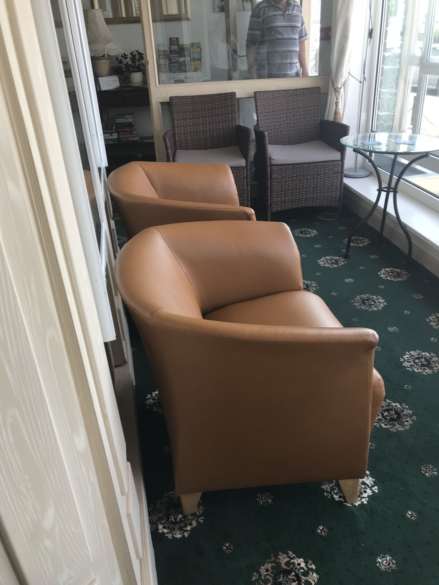 Фото Kingsbury Hotel