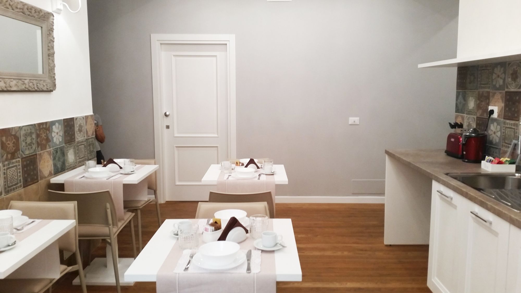 Фото More Cola di Rienzo B&b