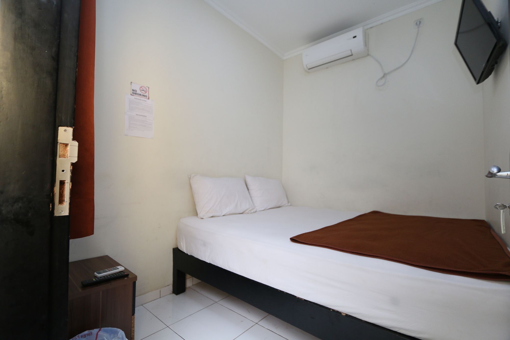 Фото Bantal Guling Trans