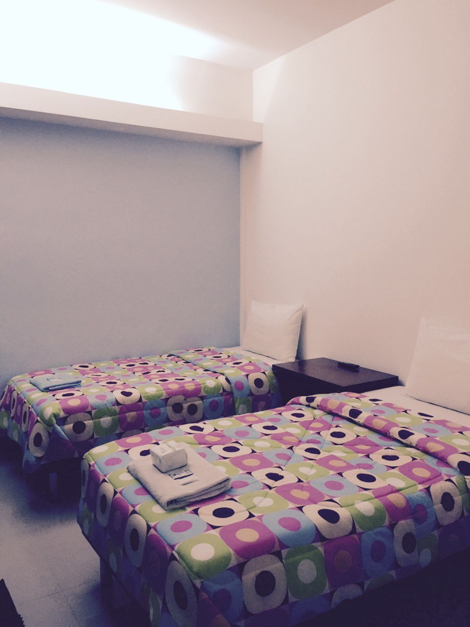 Фото Nine Place Sukhumvit 40 - Hostel