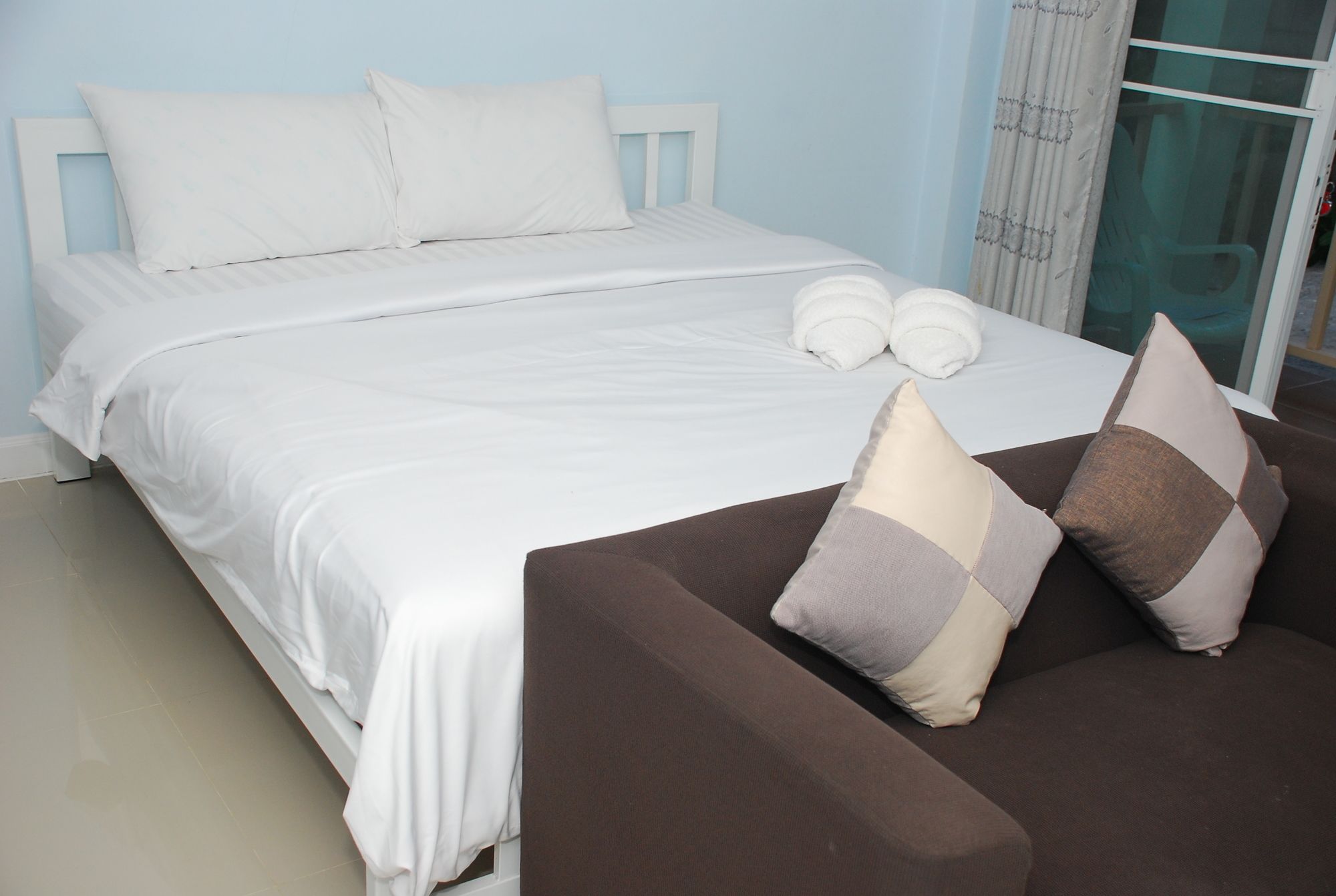 Фото The First Residence