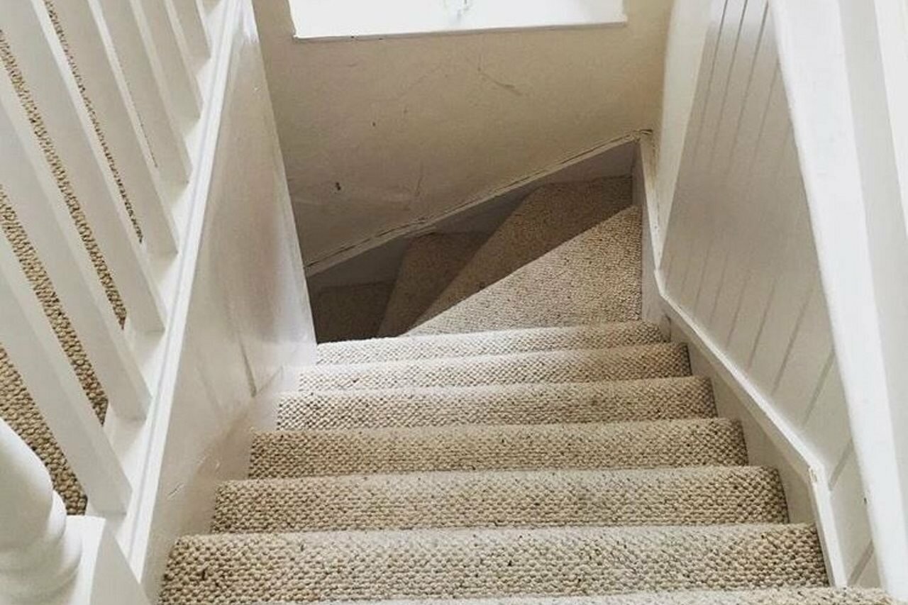 Фото Tower House