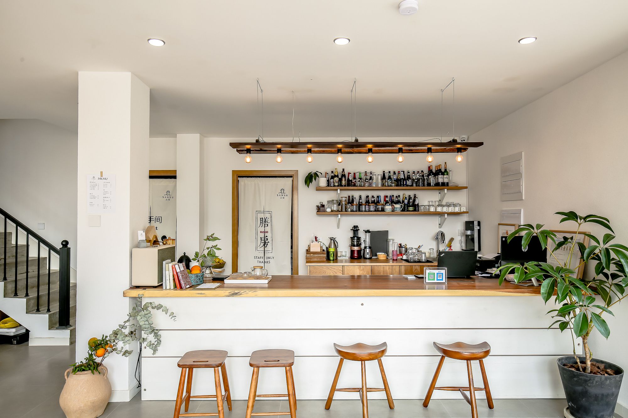 Фото Hangzhou Sansu Hotel