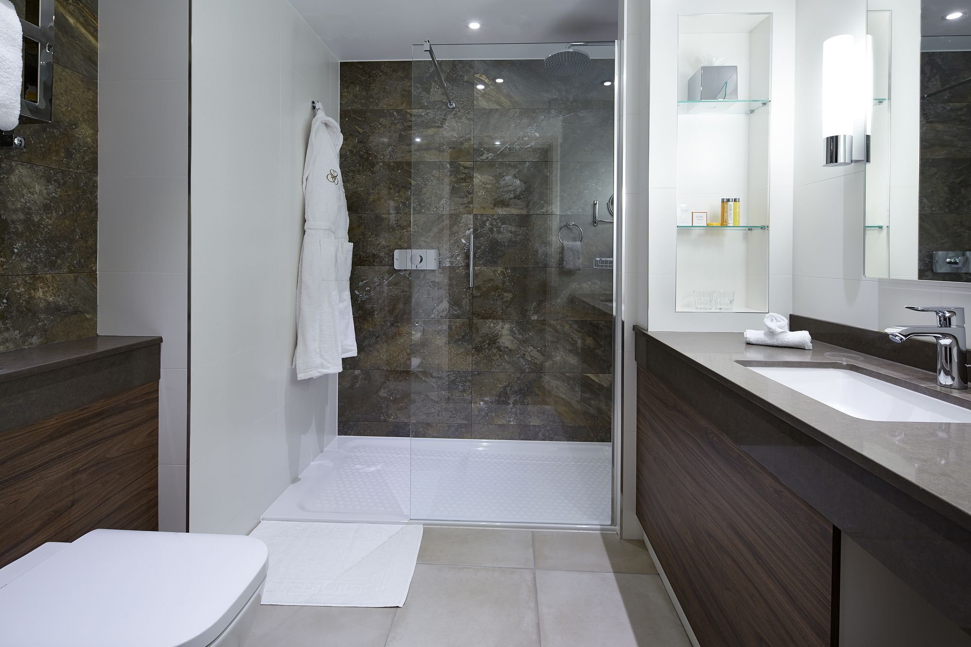 Фото Sir Christopher Wren Hotel