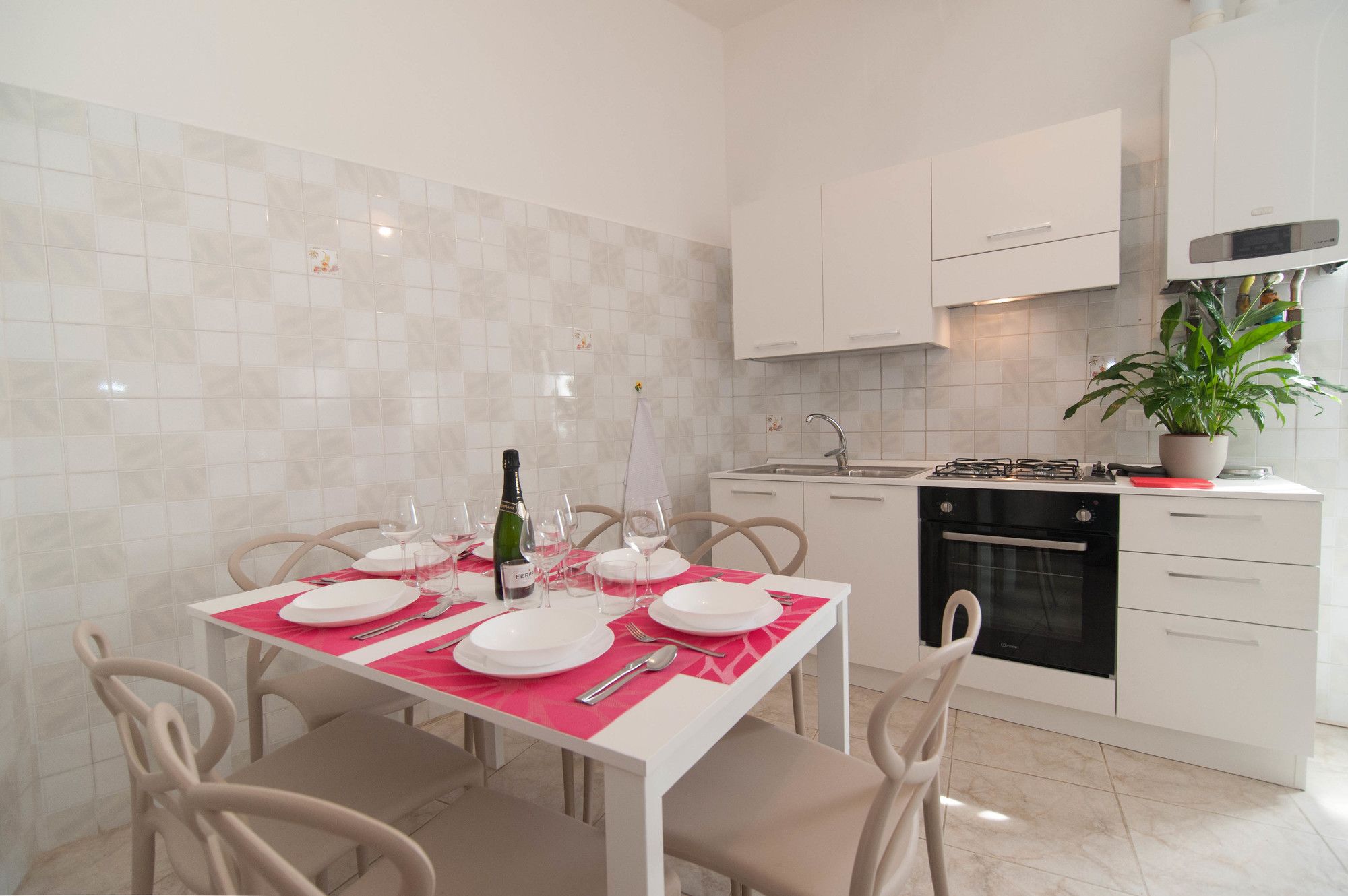 Фото Riva Excelsior Apartment