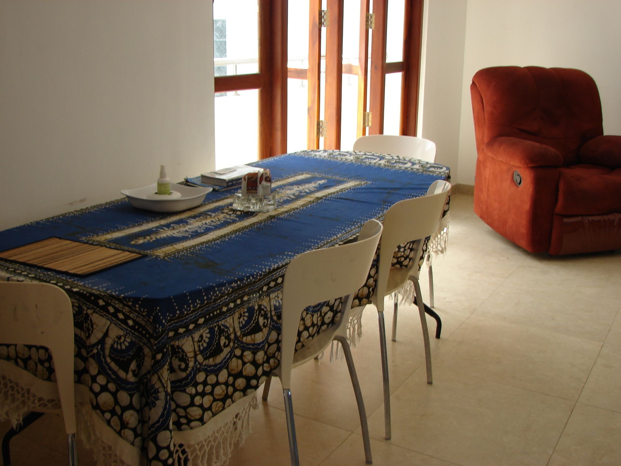 Фото Ocean Breeze Apartment Colombo