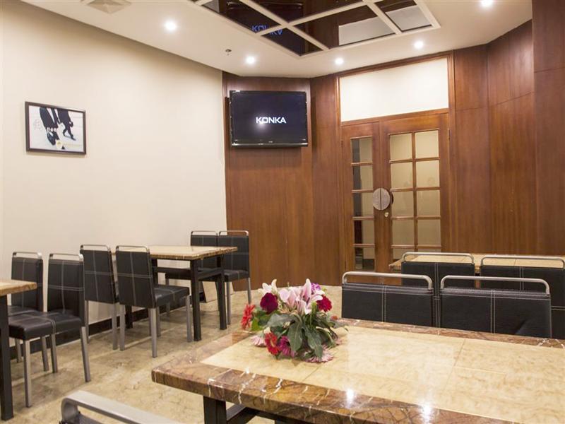 Фото GreenTree Inn Shanghai Hongqiao Hub Convention Center Jinghua Road Shell Hotel