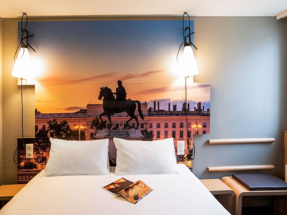 Фото ibis Лион Gerland Rue Mérieux